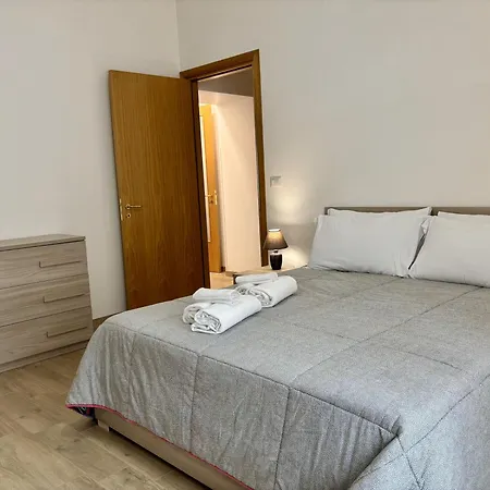 Zezzella By In Puglia Service Appartement Locorotondo