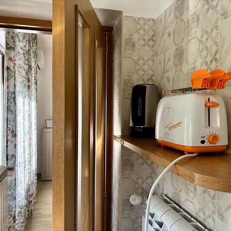 Zezzella By In Puglia Service Locorotondo